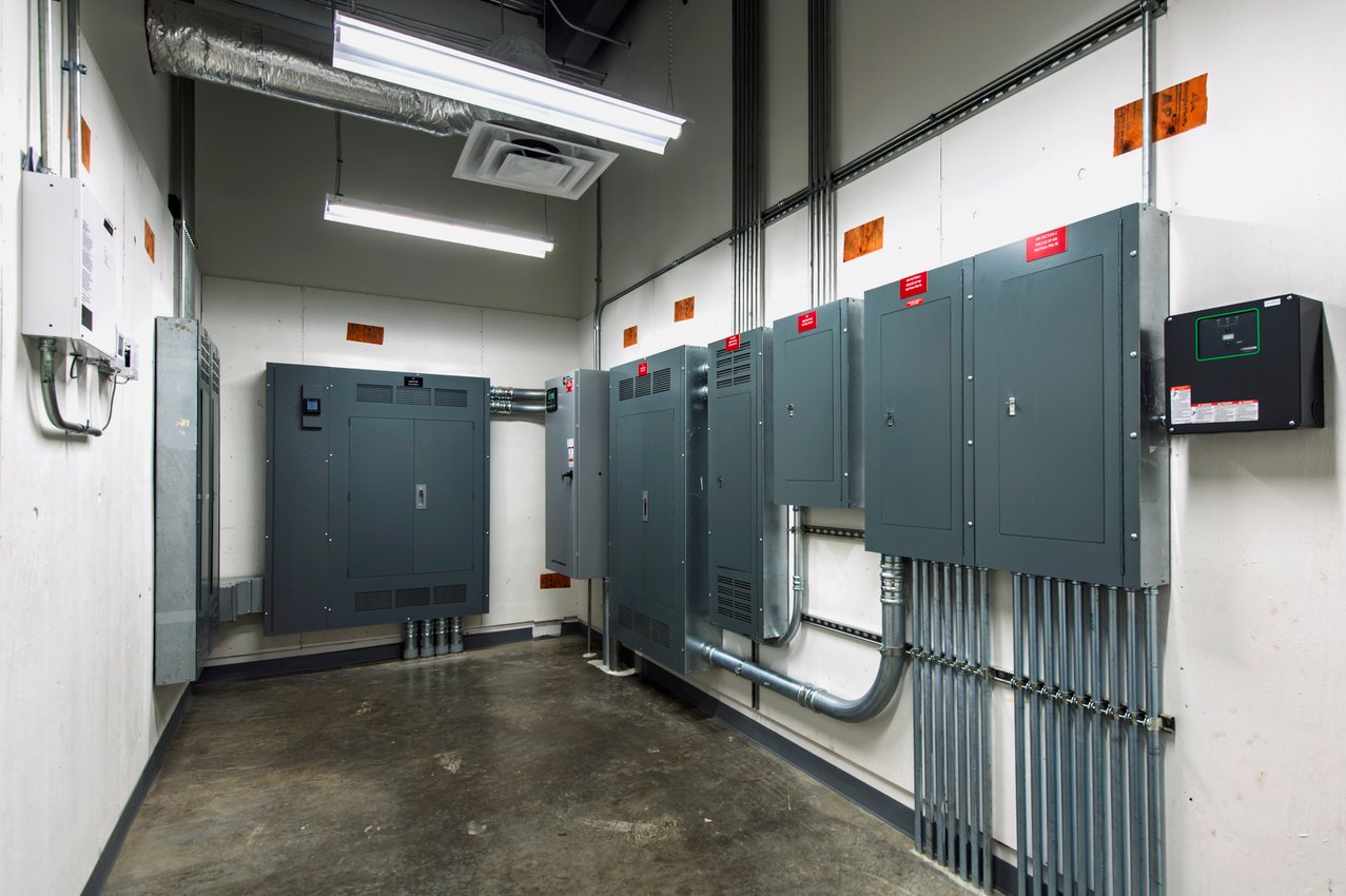 11-electrical_room