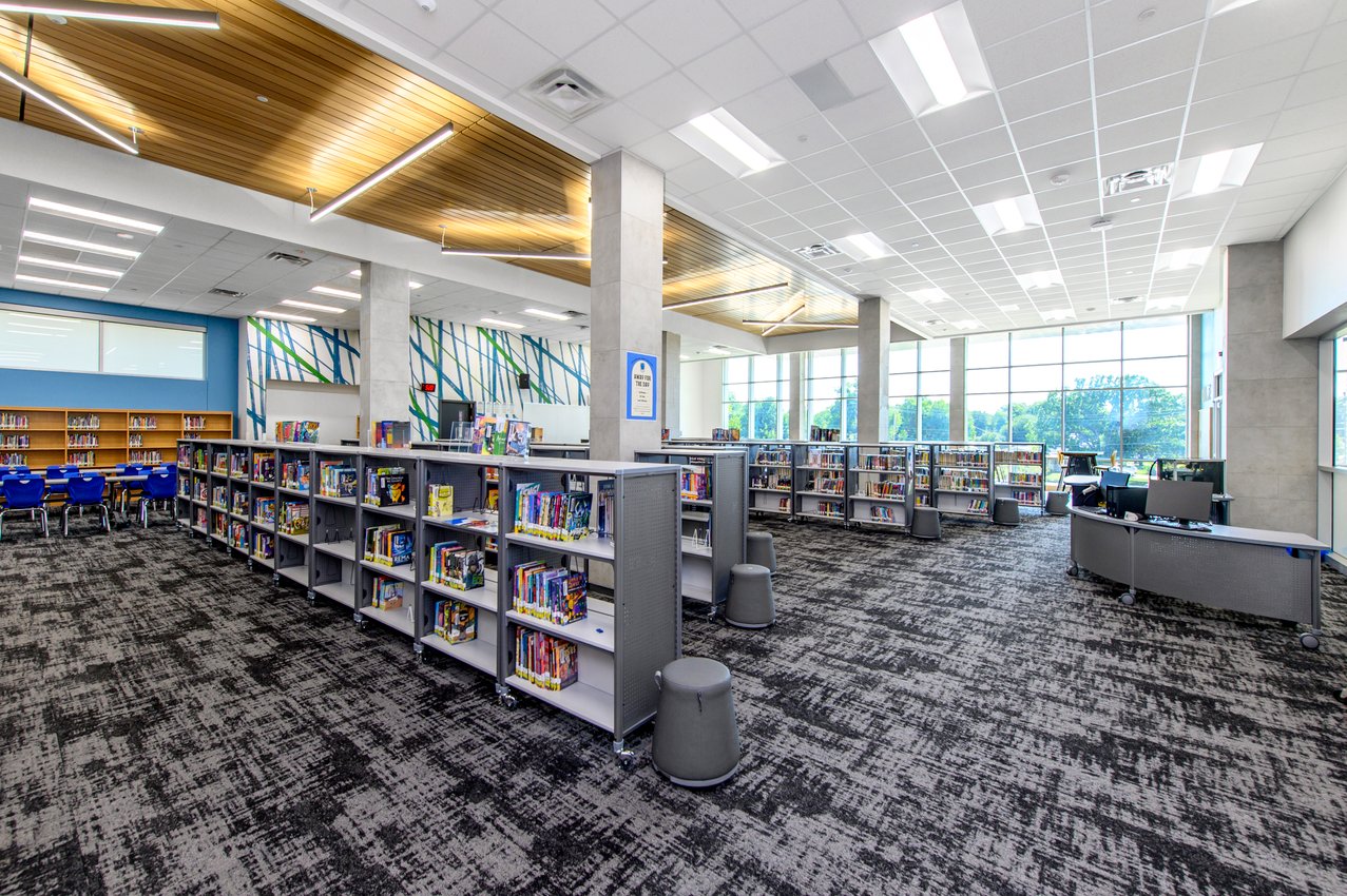 14-AISD Rodriguez Jr. High_library-1