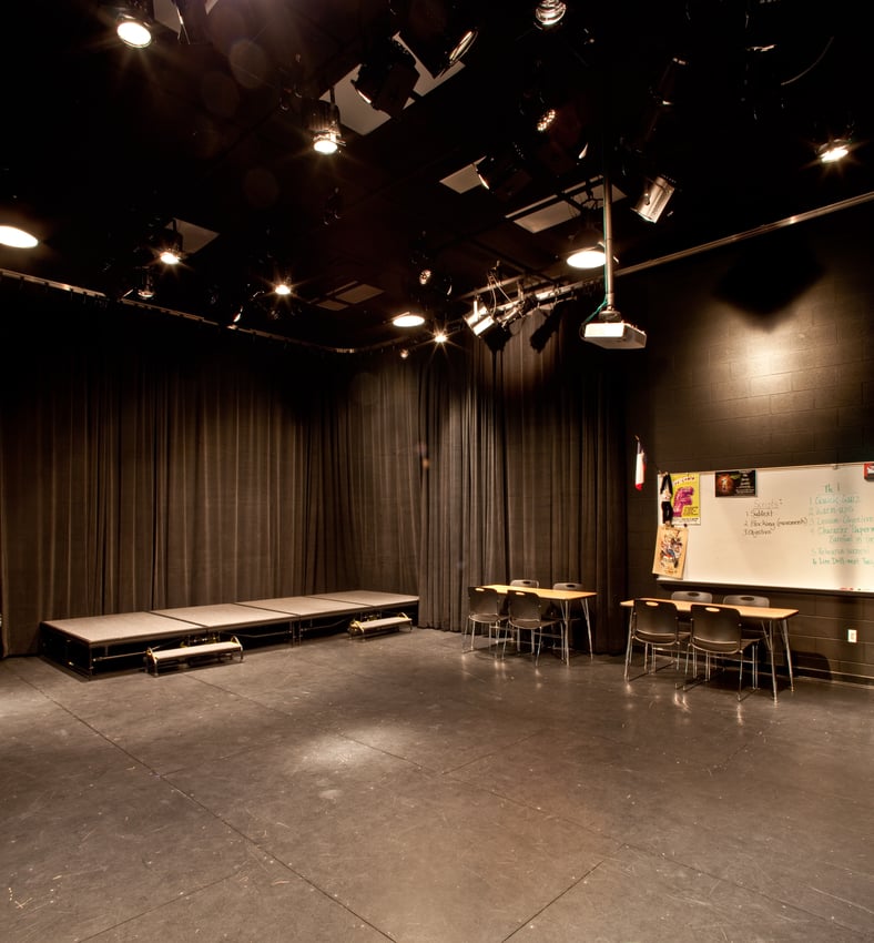 16-BlackBox
