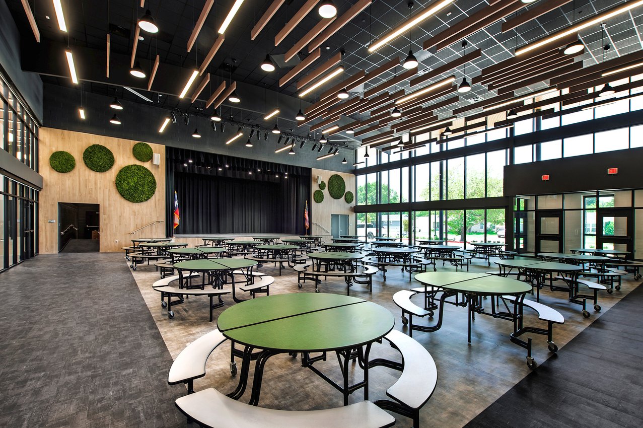 24-cafeteria4