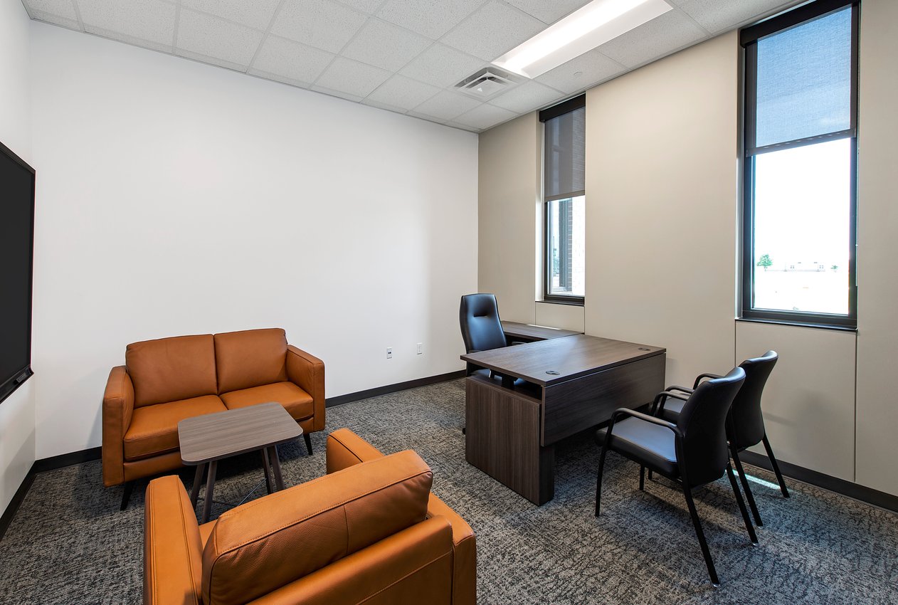 29-human_res_office2