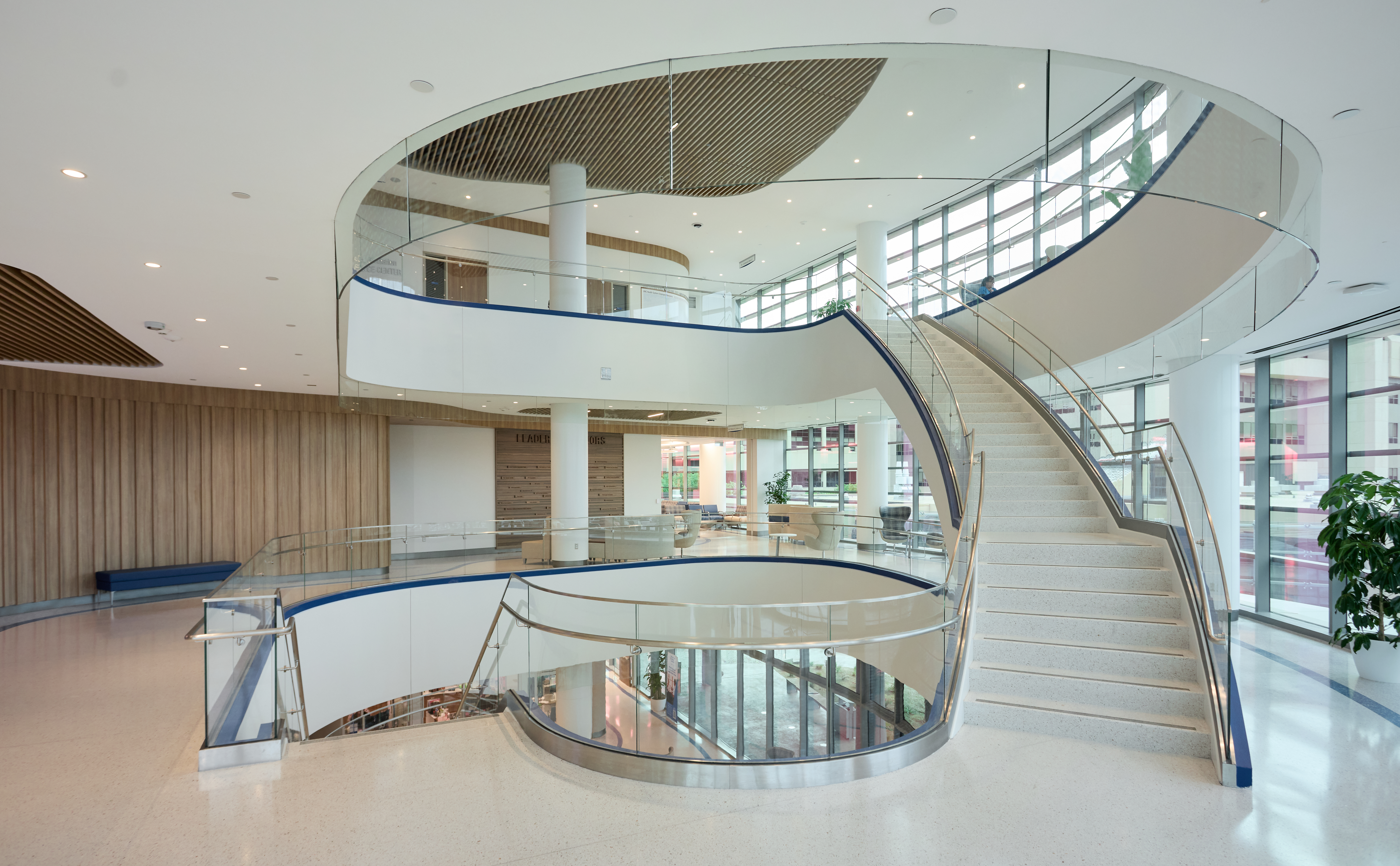 3-UMC Cancer Center_0177