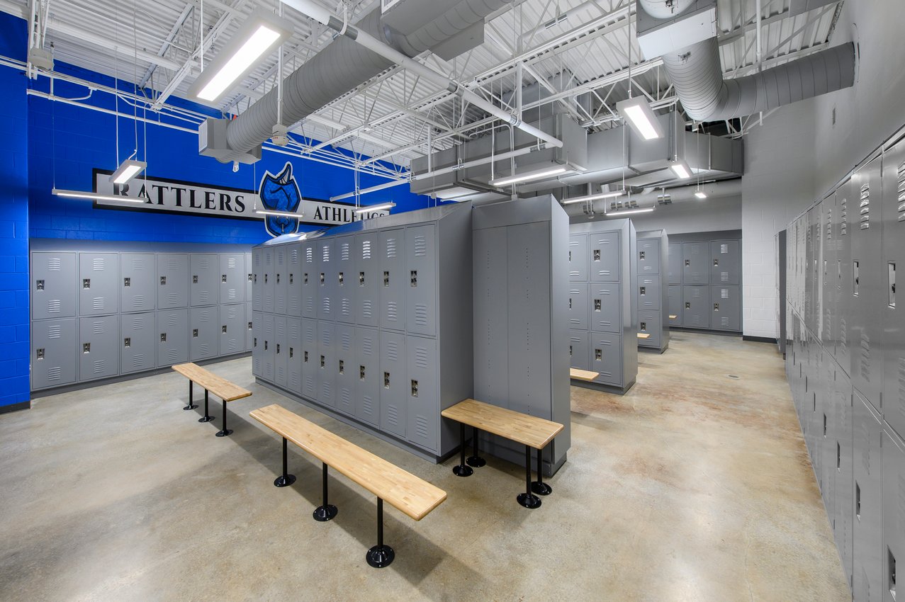 43-AISD Rodriguez Jr. High_boys_locker2