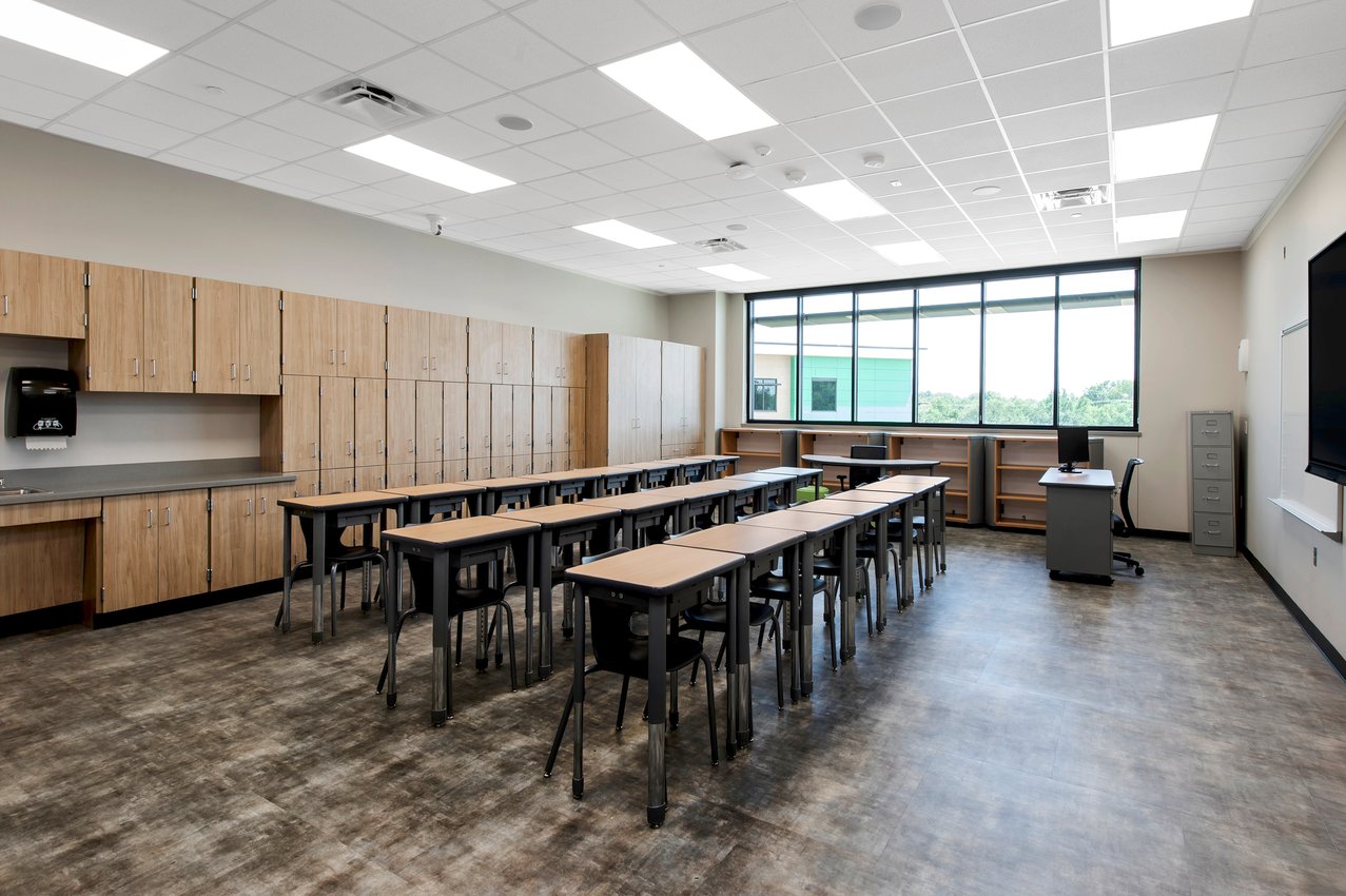 47-B_up_classroom