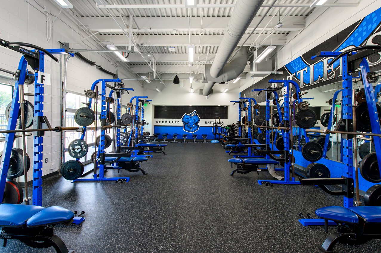 50-AISD Rodriguez Jr. High_weightroom