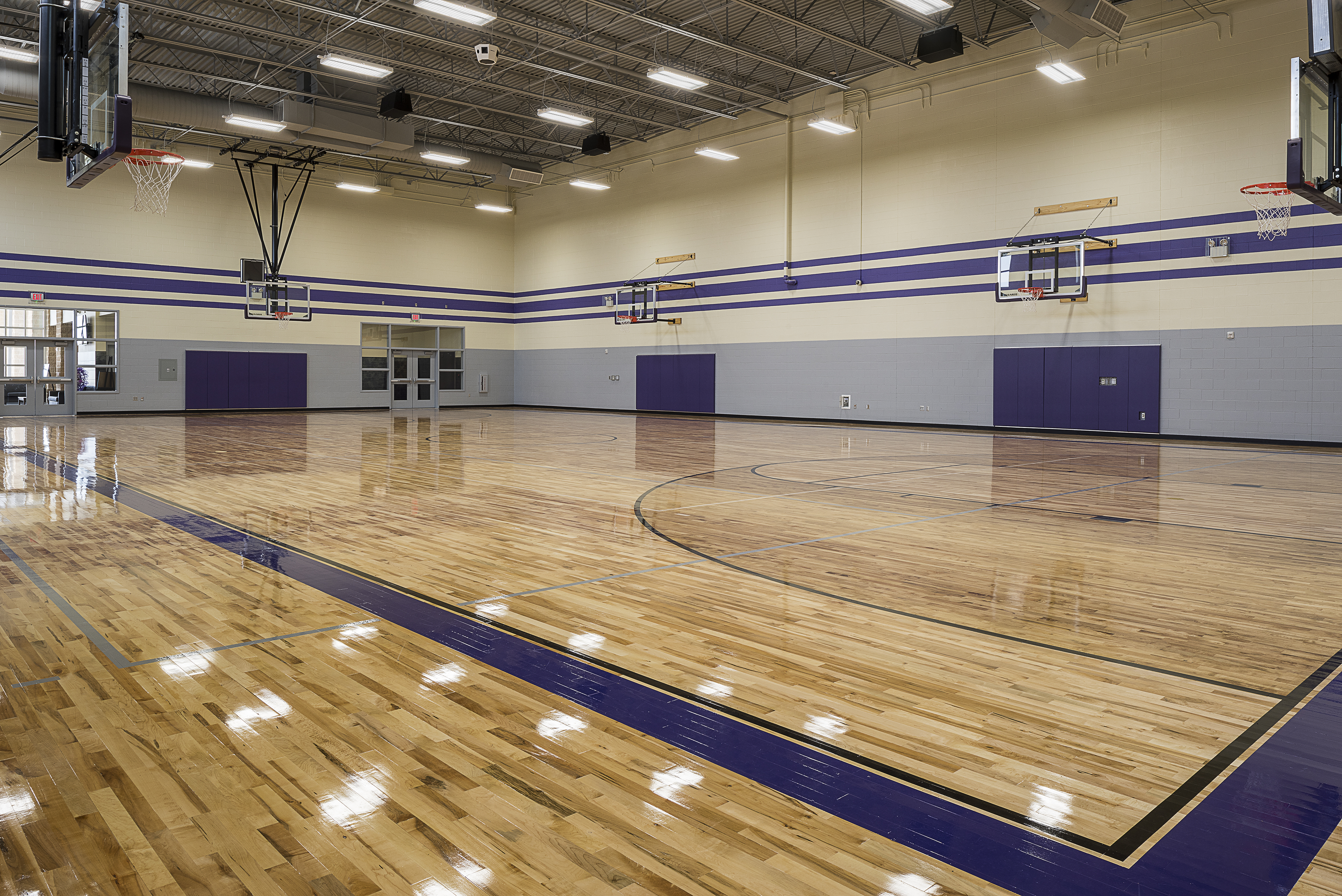 10-Basketball Court